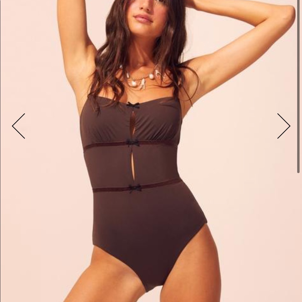 Solid & Striped One Piece Bathingsuit